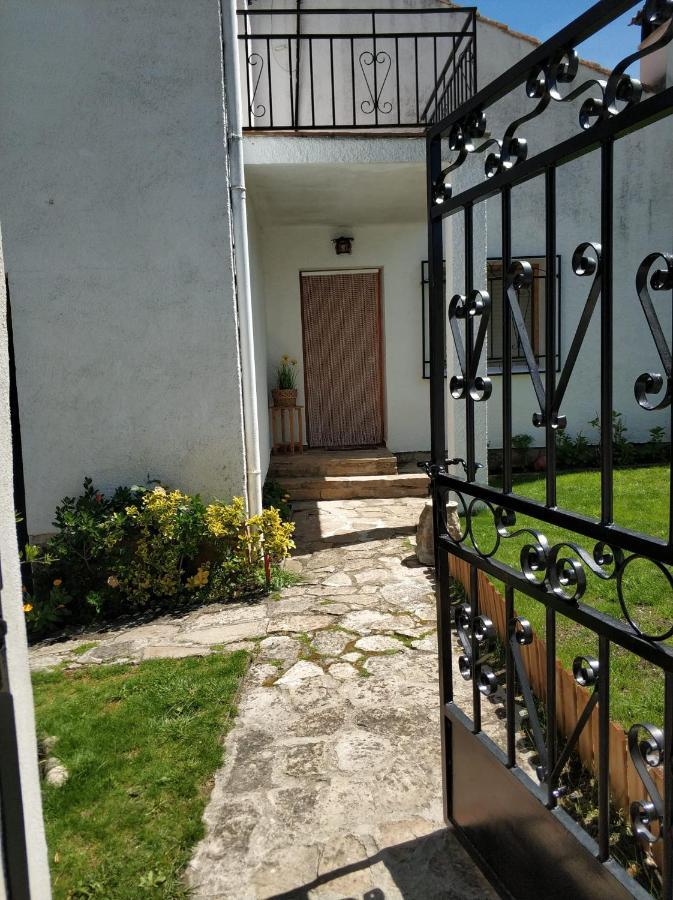 La Lechuza Blanca Villa Casavieja Luaran gambar